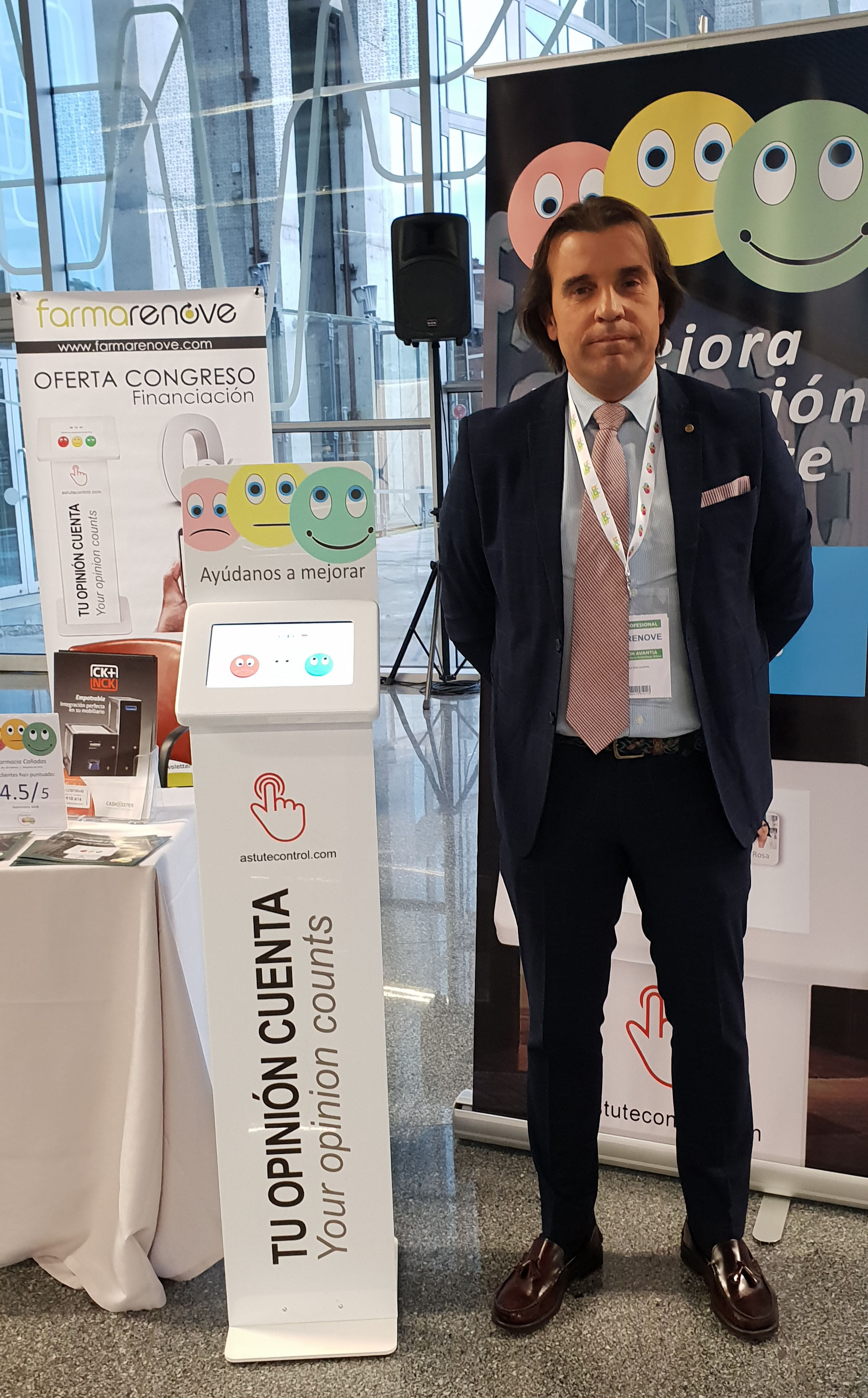 Encuestas de satisfacción Astutecontrol en Avantia Presentación kiosko Astutecontrol Avantia